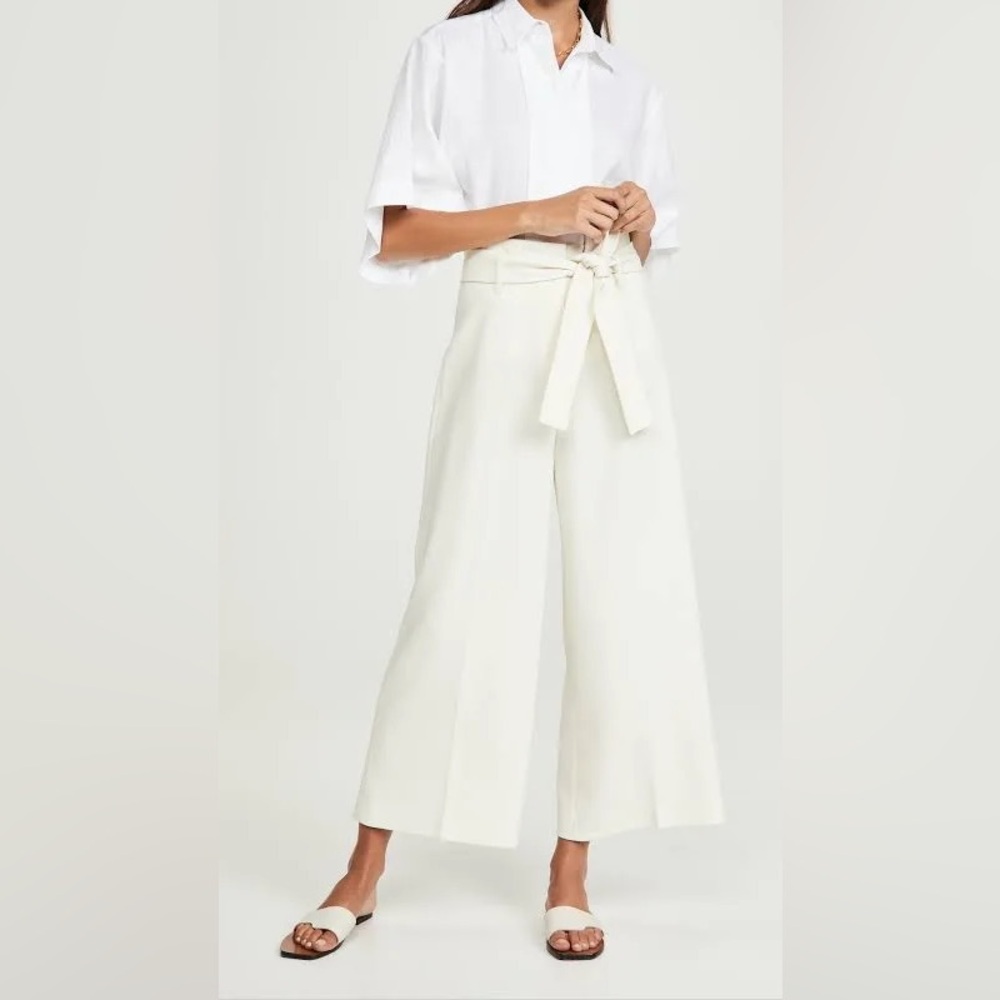 NWT Theory belted cropped wide leg pant in Admiral Crepe, color: Rice, size 10